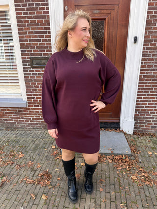 VMCNANCY LS FUNNELNECK DRESS NOOS CUR Wine tasting