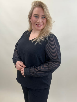CARMETTA L/S V-NECK TOP WVN Black