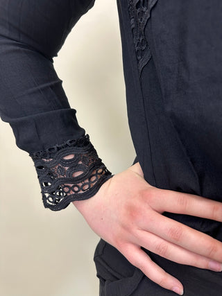 VMCLARLOW L/S SHIRT WVN BTQ CUR Black