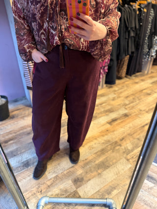 Broek Leonie
