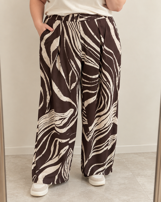 VMCZARRA MW PANT WVN EXP CUR Chocolate